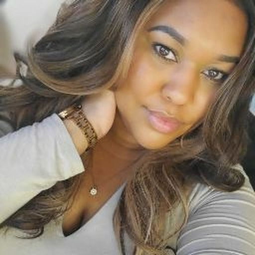 A photograph of a woman, named Aleasesa.